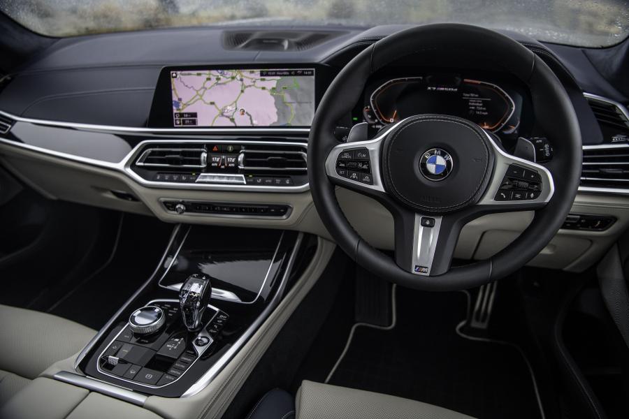 Торпедо BMW X7 M50d (G07) 2019 года  (UK) (фото 29 из 36)